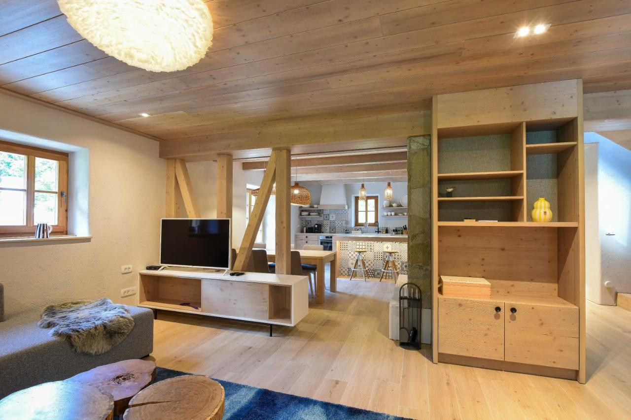 Julian Village Lepena โซชา ภายนอก รูปภาพ