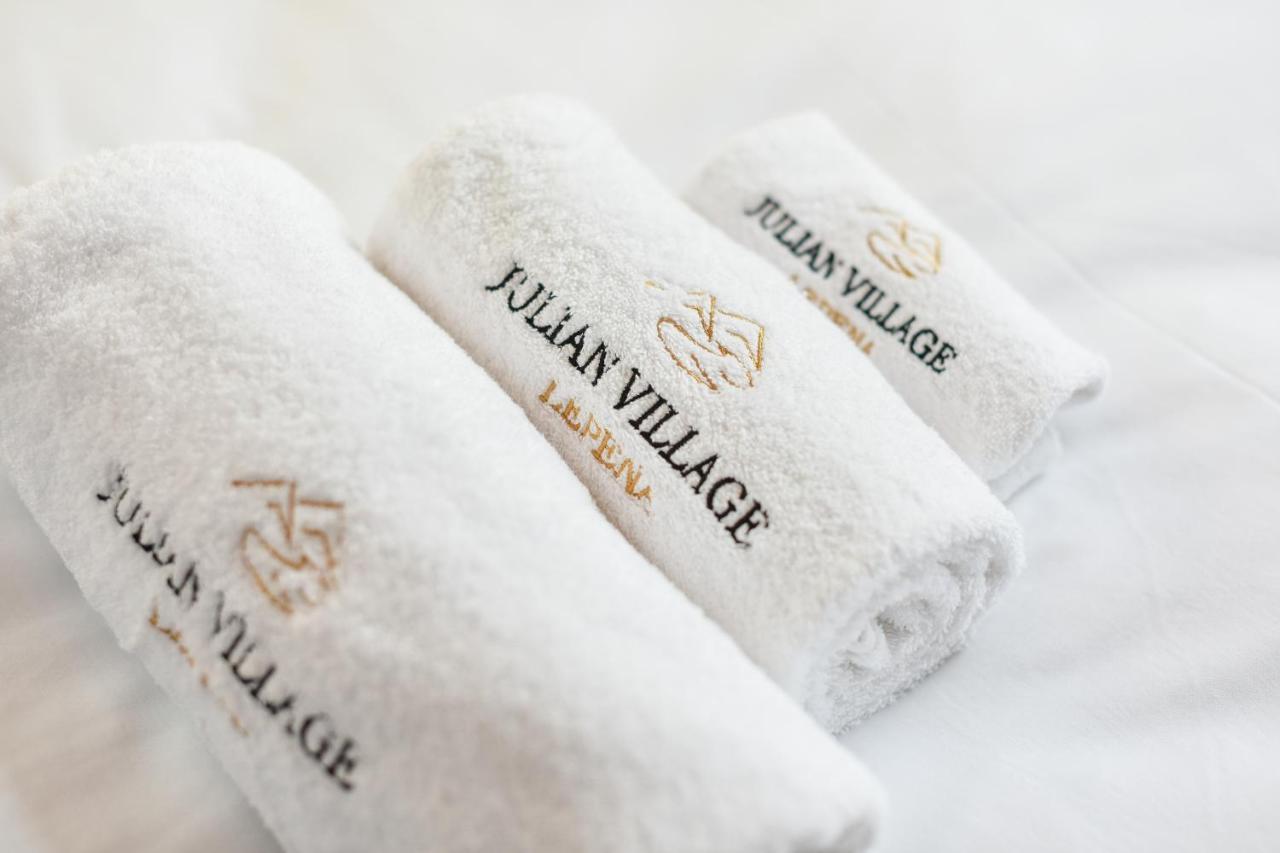 Julian Village Lepena โซชา ภายนอก รูปภาพ